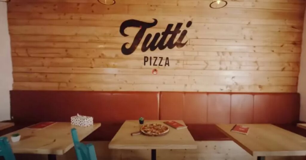 Momente-de-relaxare-la-Tutti-Pizza.jpg